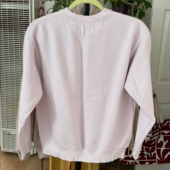 PINK Sweatshirt. Size Small. Signs of wear on the inside. - Picture 2 of 5